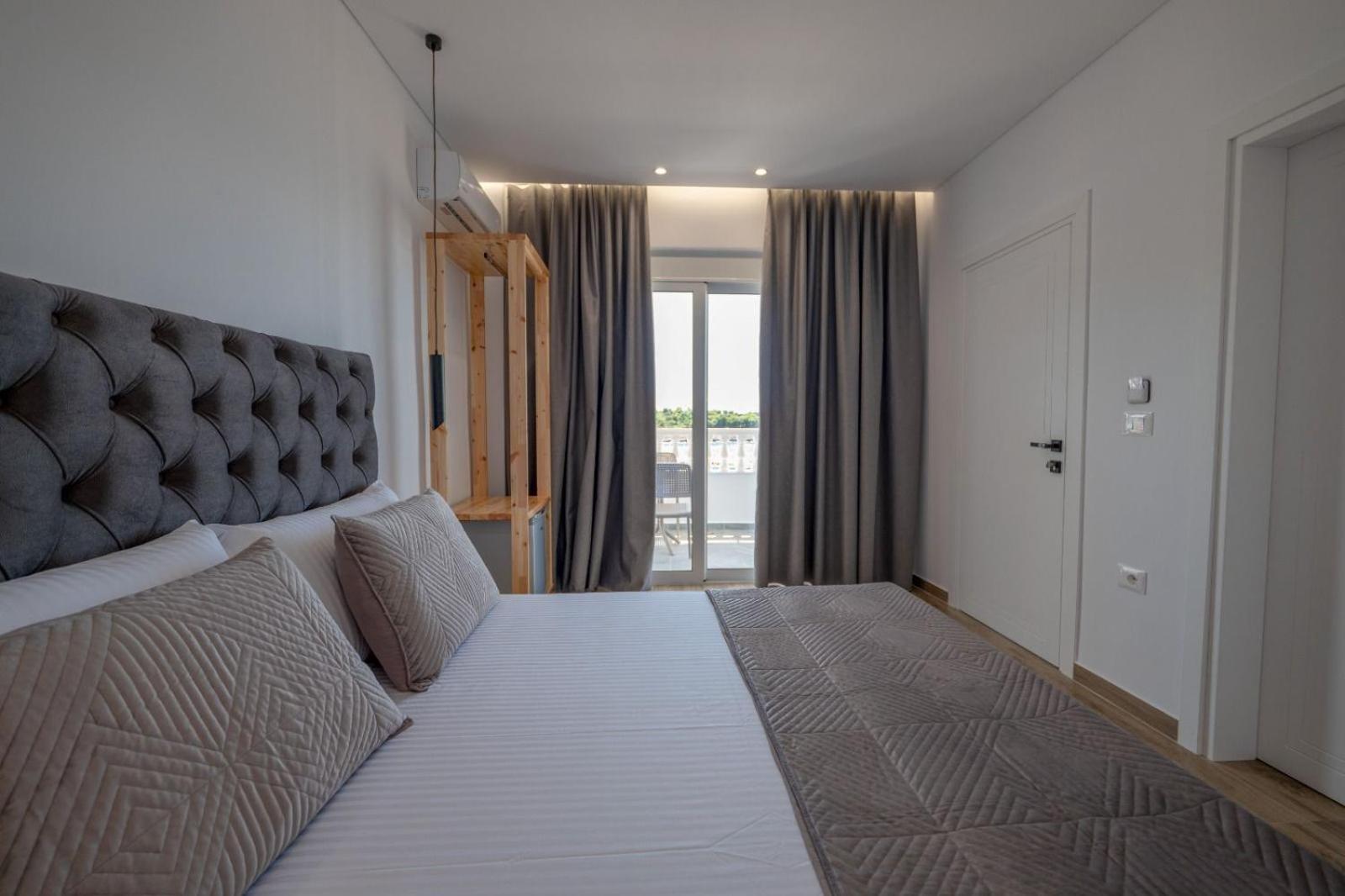 Cako Rooms Saranda Exterior photo